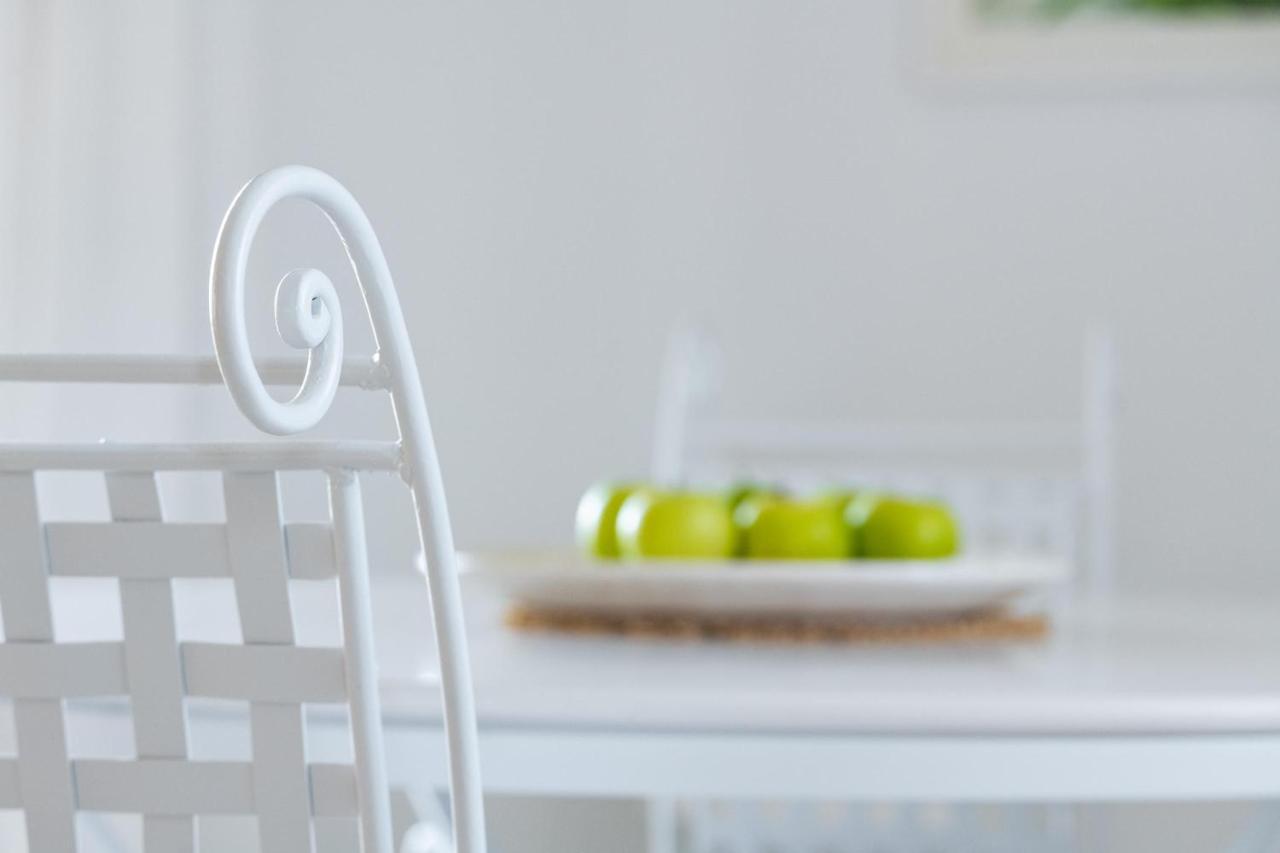 Love White Villa Іялісос Екстер'єр фото